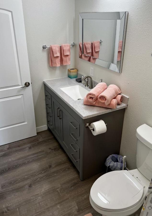 Anchorage Midtown Apartment-Wyoming 2 מראה חיצוני תמונה